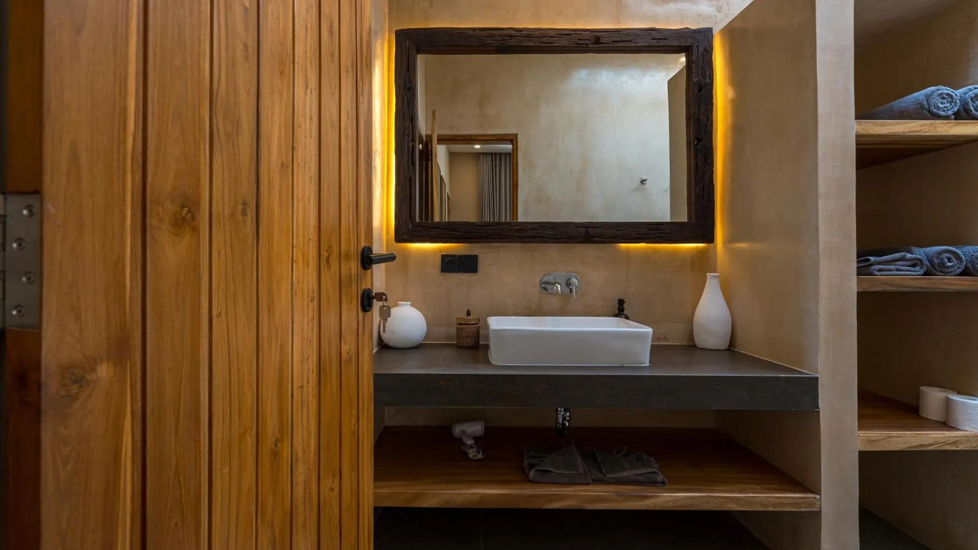 New Lux Hidden Gem 3Br Villa In Bingin, Uiuwatu Pecatu  Pecatu (Bali)